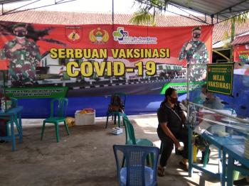 Cegah Penularan Covid-19, 1.300 Dosis Vaksin Tahap 1 Diberikan Untuk Masyarakat Sewukan